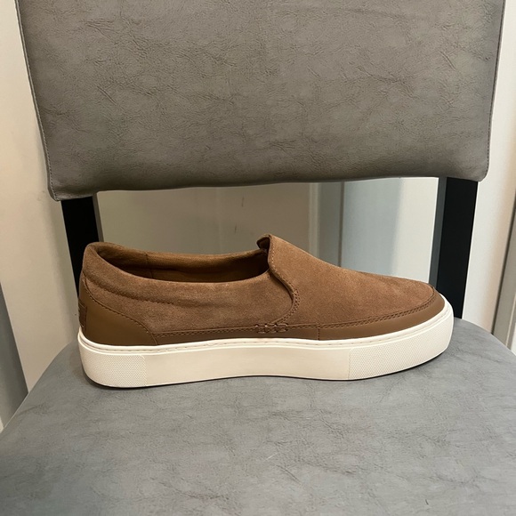 UGG Women’s Zilo Slip-On Sneaker in Chestnut, Size 10 EUC - Picture 16 of 16